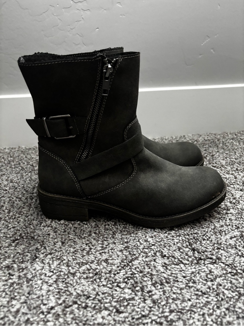 Rocket Dog Dark Gray Suede Zip & Buckle Ankle Boots